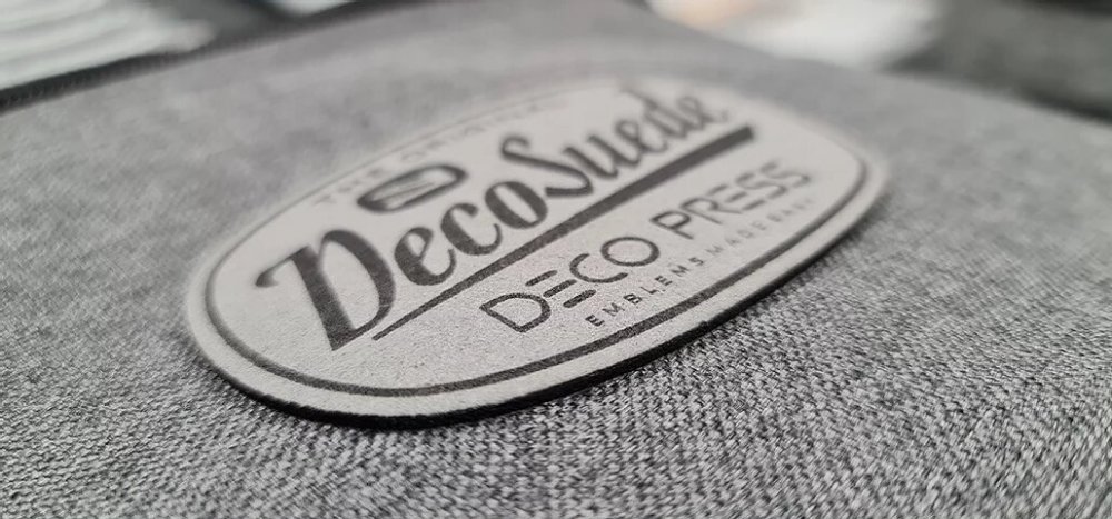 Deco press suede